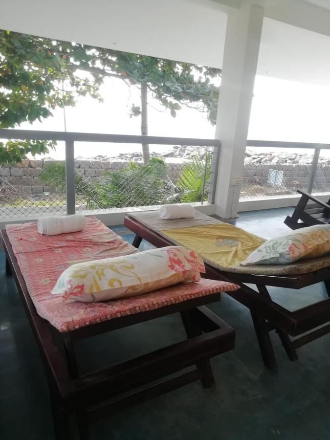 Chameleon Beach Lodge By Peace Rob Hotels チェライ・ビーチ エクステリア 写真